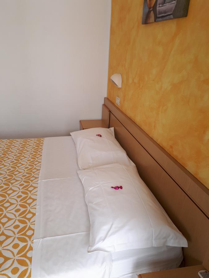 Hotel Ottavia Rimini Extérieur photo