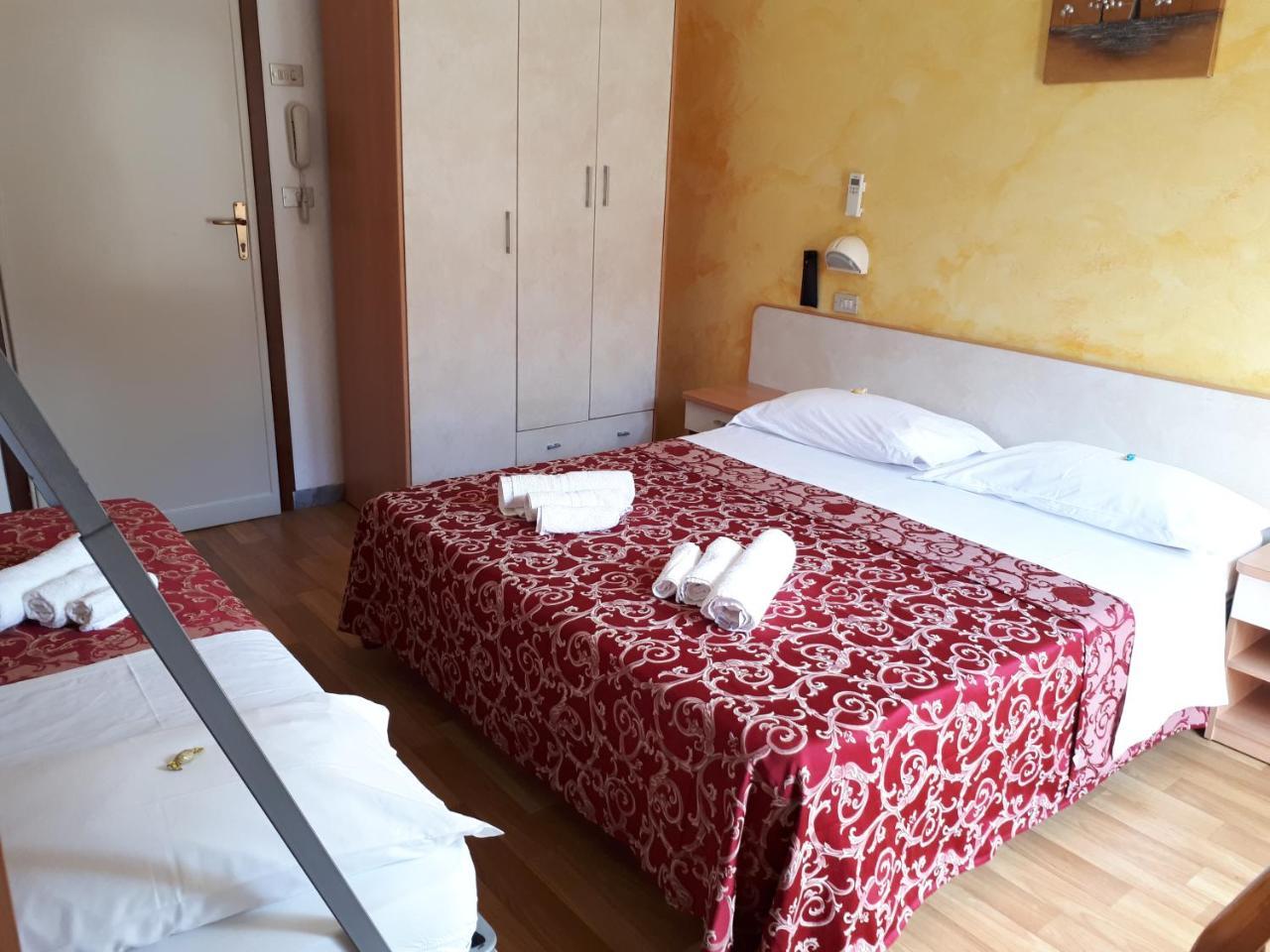 Hotel Ottavia Rimini Extérieur photo